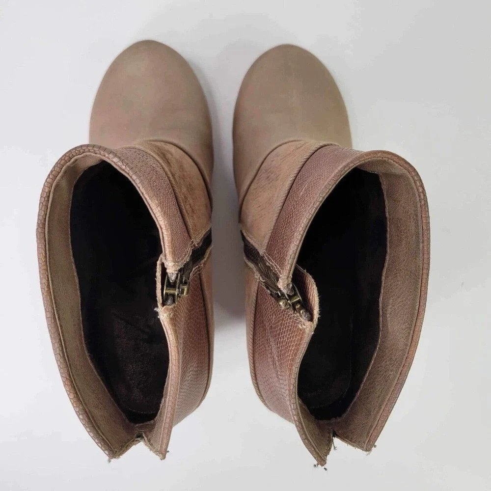 OTBT Ankle Bootie Boot Womens 6.5 Beige Dharma Leather Wedge Comfort Shoe
